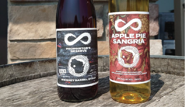 You are currently viewing Apple Pie Sangria & Whiskey Barrel Syrah Re-Release