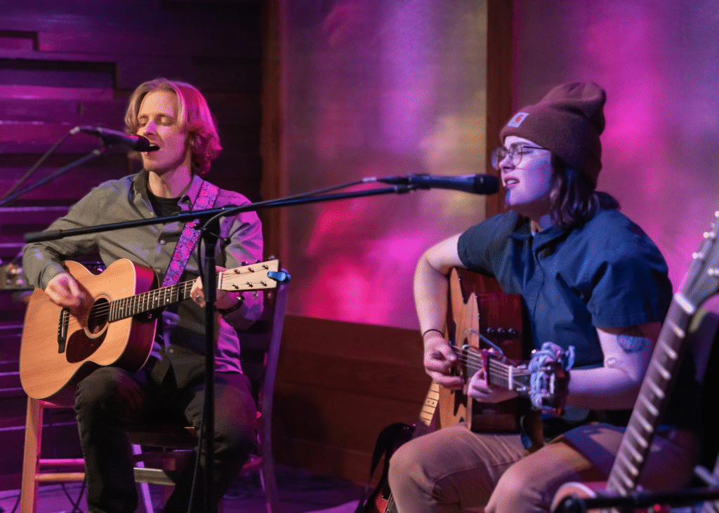 Double_Stops_promo_pic_Aaron_Schye